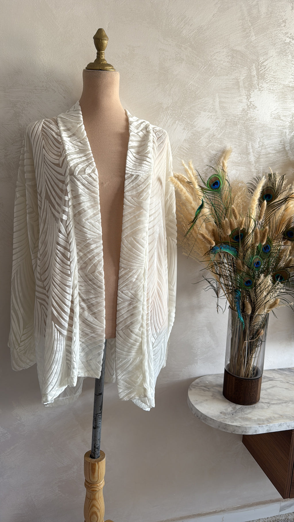 MOONLIGHT VELVET WRAP
