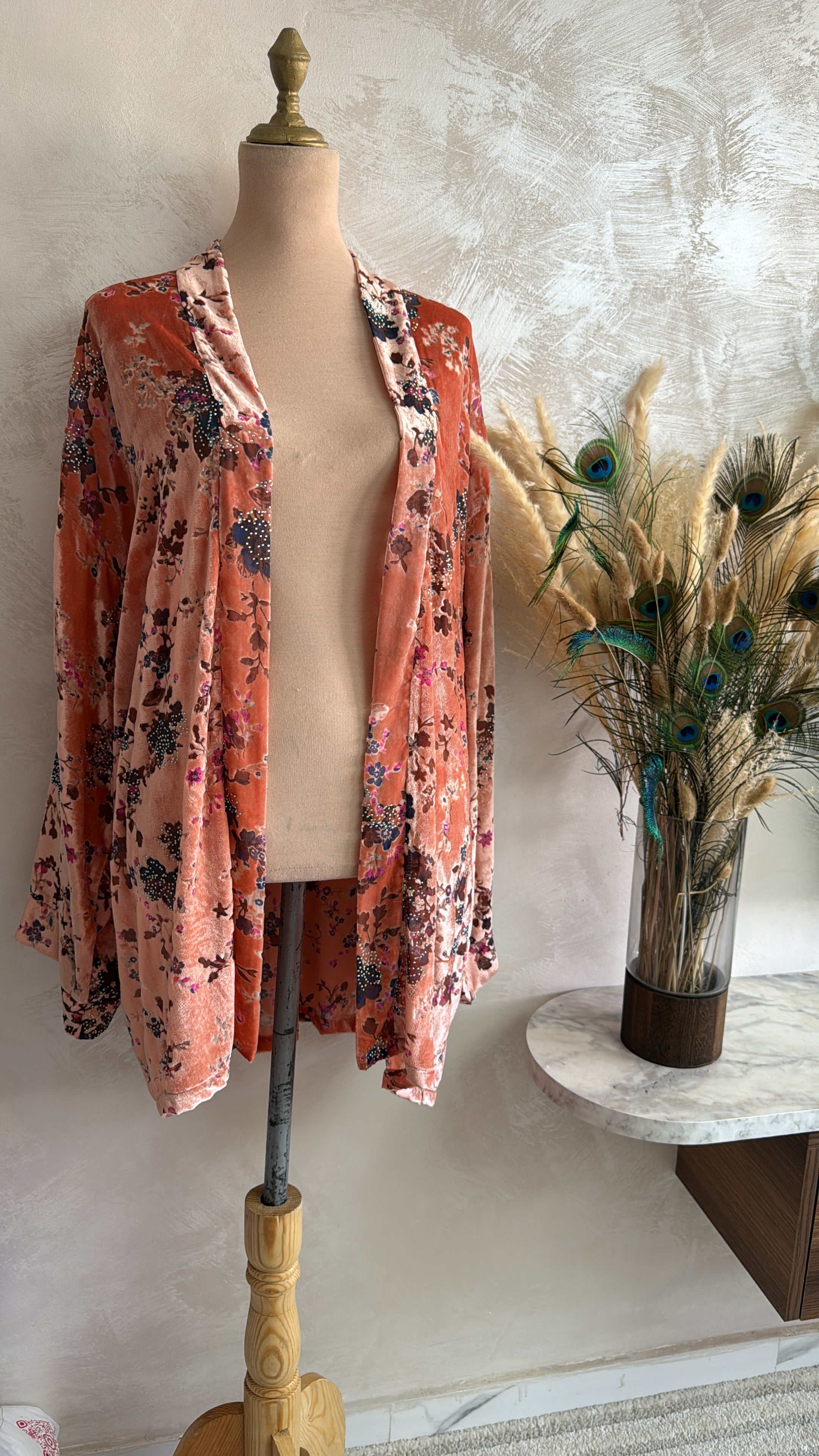 MOONLIGHT VELVET WRAP