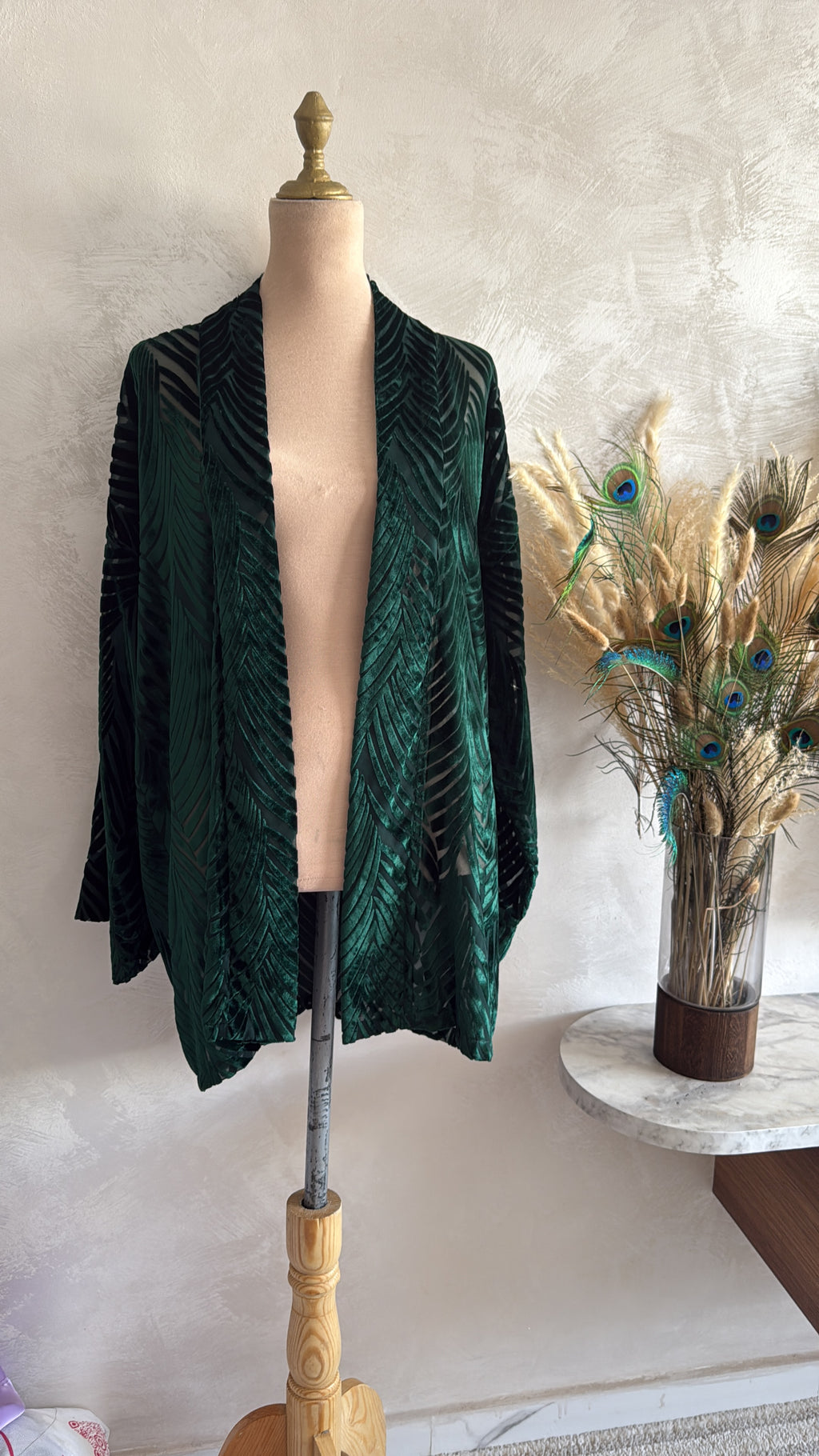 MOONLIGHT VELVET WRAP
