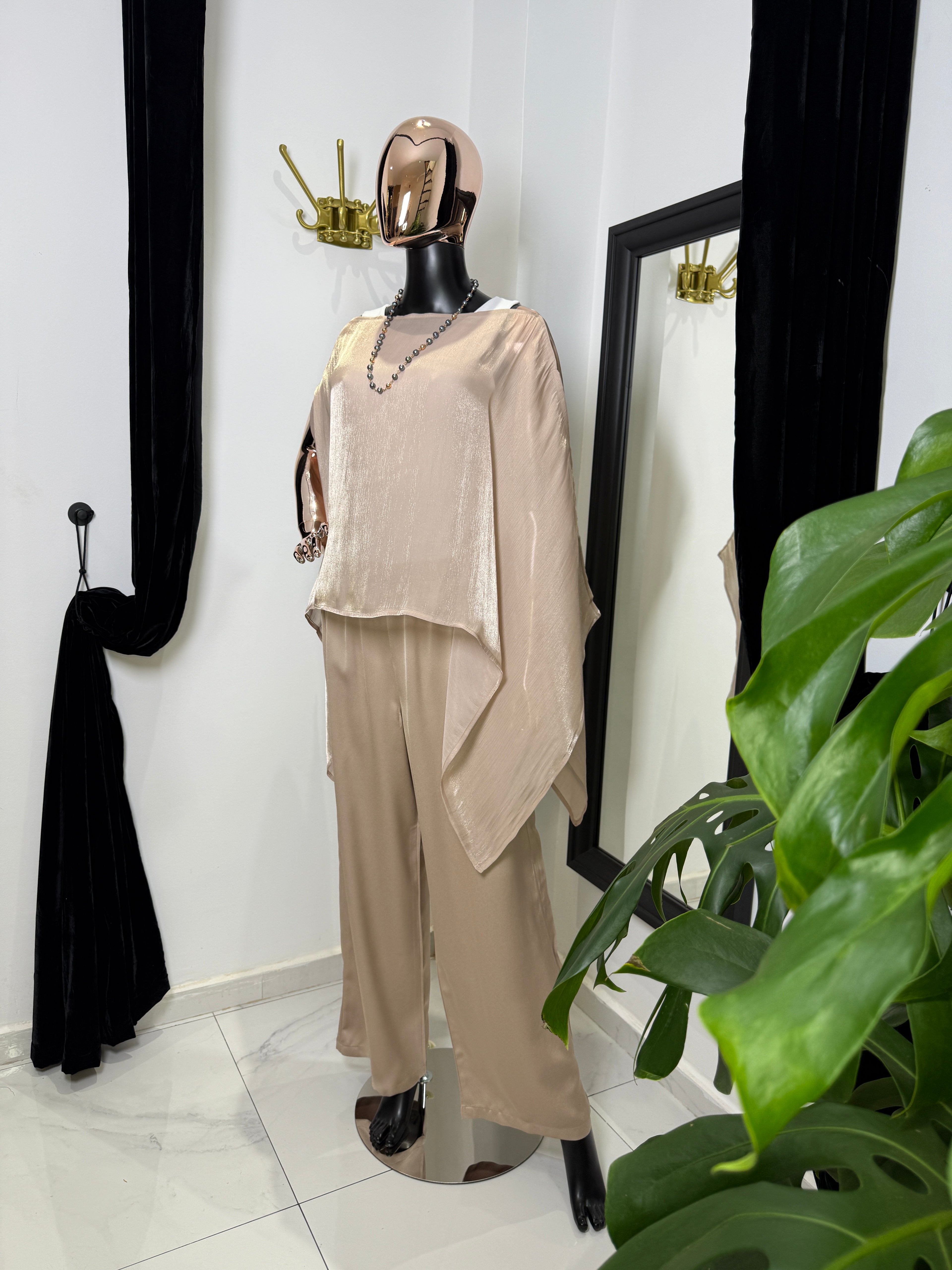 SOLARA SILK SET